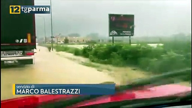ULTIME ORE DI ALLERTA METEO, SALGONO I LIVELLI DEL PO; IERI DISAGI E DANNI A SALSO | ULTIME ORE DI ALLERTA METEO, SALGONO I LIVELLI DEL PO; IERI DISAGI E DANNI A SALSO