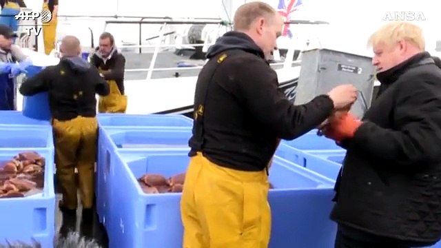 Accordo lontano sulla Brexit, scambio di accuse Ue-Gb