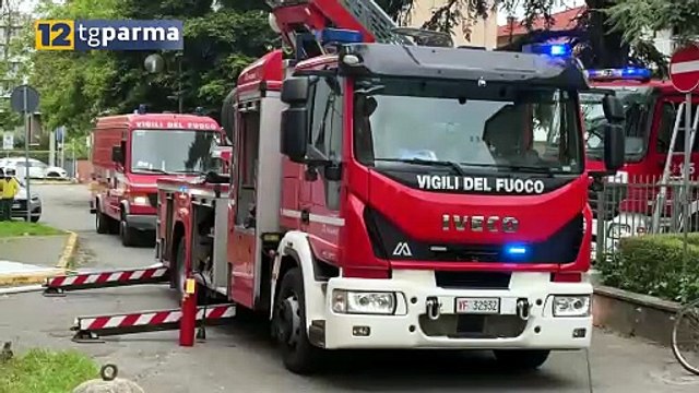 INCENDIO AL CENTRO COMMERCIALE PANORAMA: STRUTTURA EVACUATA, NESSUN FERITO | INCENDIO AL CENTRO COMMERCIALE PANORAMA: STRUTTURA EVACUATA, NESSUN FERITO