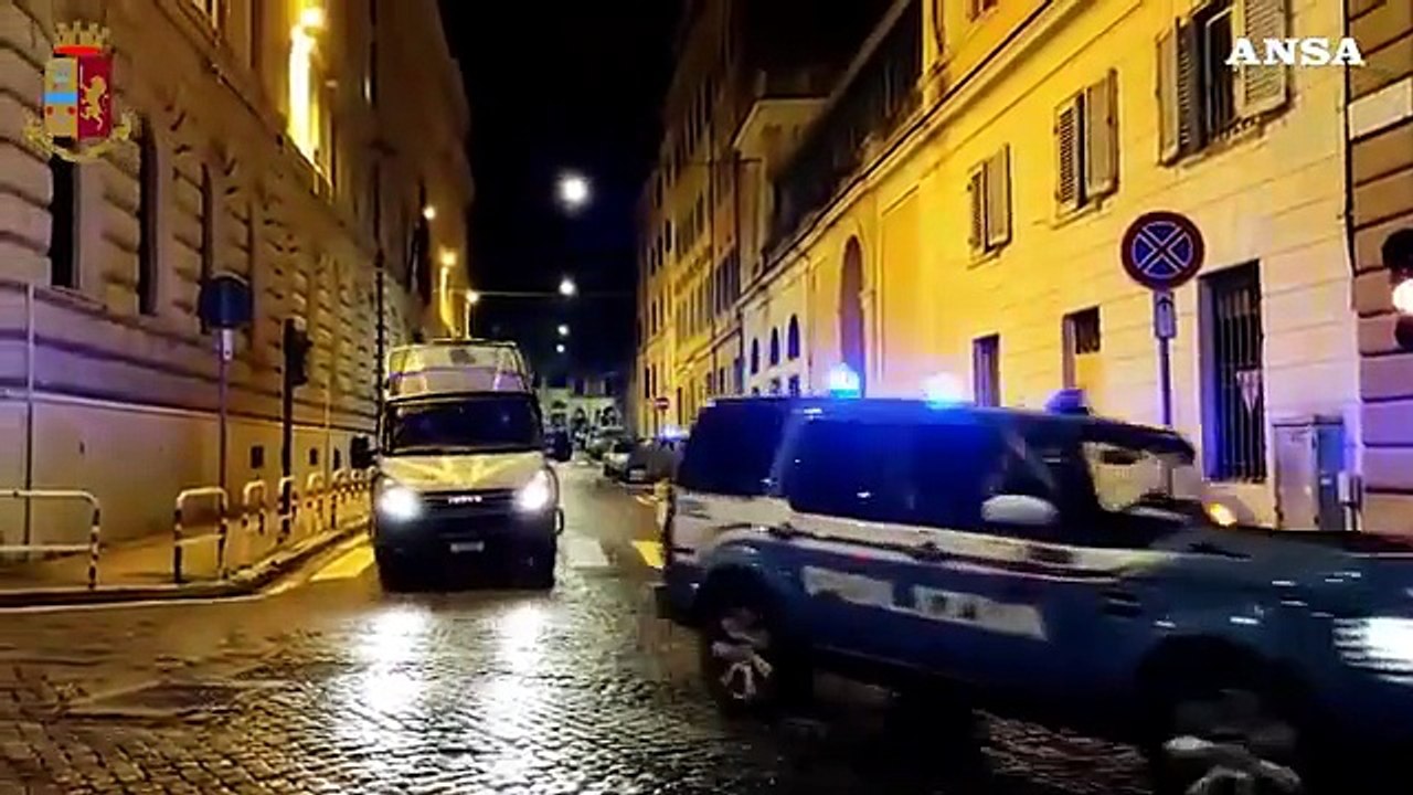 Roma, operazione "Carde'"