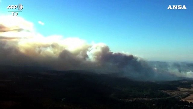 Usa, incendi anche in Oregon: dichiarato lo stato d'emergenza