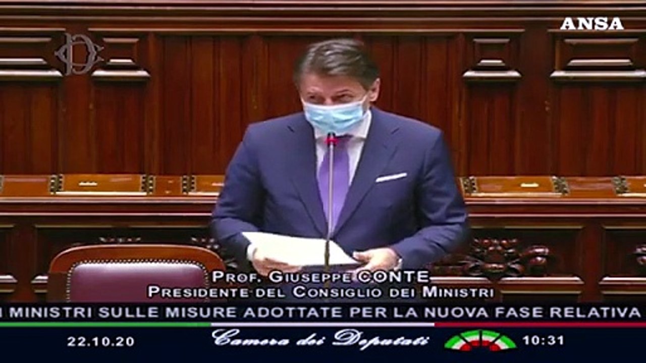 Conte non esclude nuove misure restrittive: "Interverremo ancora se necessario"