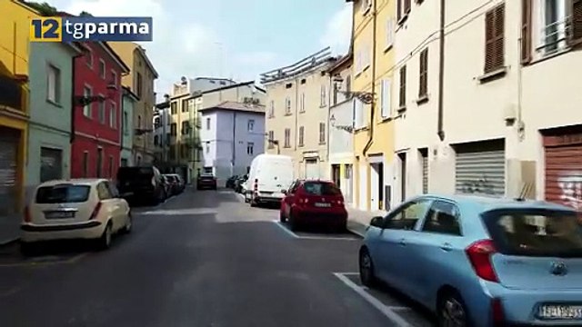 DAMMI I SOLDI O USO LO SPRAY AL PEPERONCINO , 25ENNE DENUNCIATA | DAMMI I SOLDI O USO LO SPRAY AL PEPERONCINO , 25ENNE DENUNCIATA