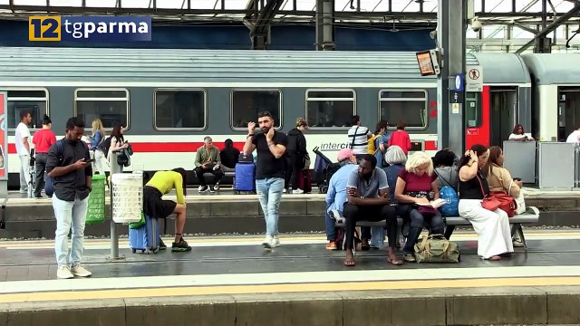 GUASTO ELETTRICO, CAOS TRENI A PARMA. DISAGI E RITARDI DALLE 17 | GUASTO ELETTRICO, CAOS TRENI A PARMA. DISAGI E RITARDI DALLE 17