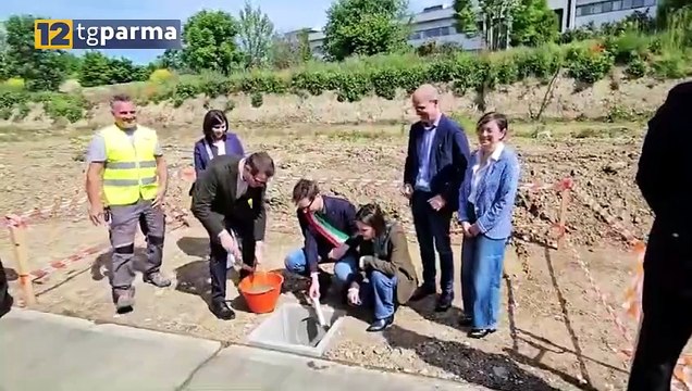 POSATA LA PRIMA PIETRA DEL NUOVO ASILO NEL QUARTIERE PARMA MIA | POSATA LA PRIMA PIETRA DEL NUOVO ASILO NEL QUARTIERE PARMA MIA