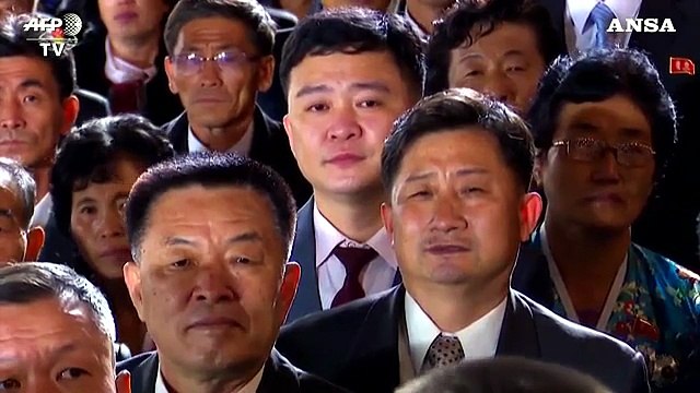 Corea del Nord: I supermissili di Kim alla parata militare