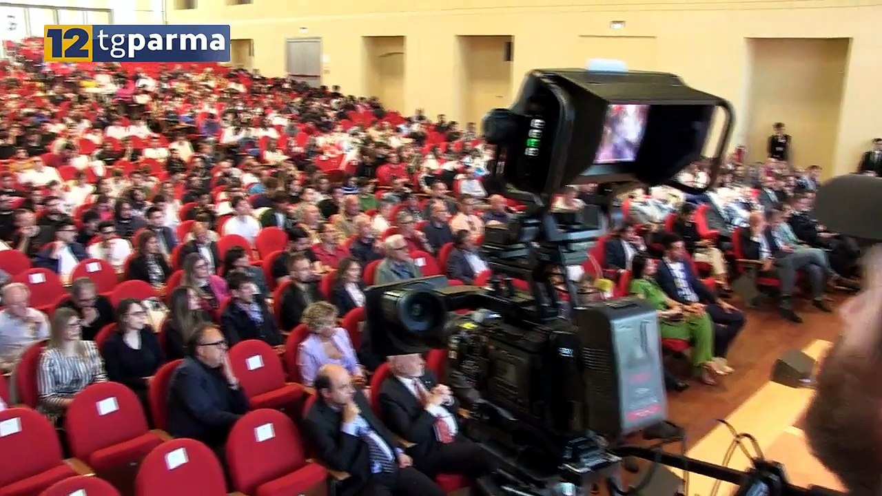 A BUFFON IL SIGILLO DI PARMA. AL PAGANINI PRESENTATO LO SPORT PLAN | A BUFFON IL SIGILLO DI PARMA. AL PAGANINI PRESENTATO LO SPORT PLAN