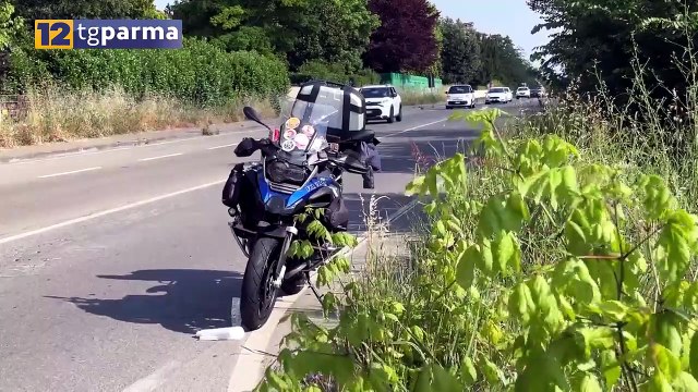 SCHIANTO BICI-MOTO IN VIA TRAVERSETOLO: UN 85ENNE IN RIANIMAZIONE | SCHIANTO BICI-MOTO IN VIA TRAVERSETOLO: UN 85ENNE IN RIANIMAZIONE