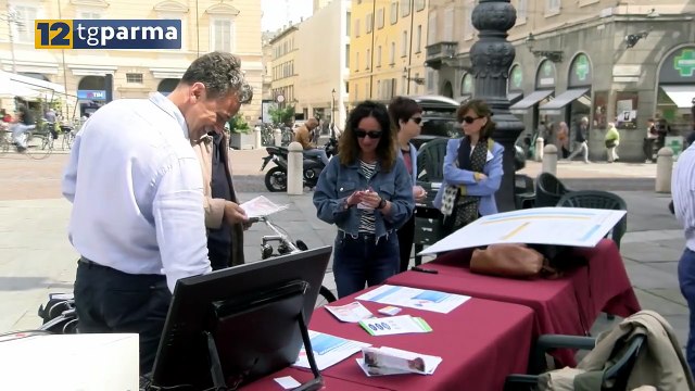 GIORNATA STUDI CLINICI: RICERCATORI E VOLONTARI IN PIAZZA GARIBALDI, PRESENTATI 4 PROGETTI | GIORNATA STUDI CLINICI: RICERCATORI E VOLONTARI IN PIAZZA GARIBALDI, PRESENTATI 4 PROGETTI
