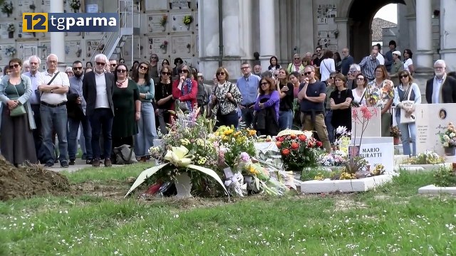 TANTE PERSONE PER L'ULTIMO SALUTO AD ALESSANDRA BELLEDI | TANTE PERSONE PER L'ULTIMO SALUTO AD ALESSANDRA BELLEDI