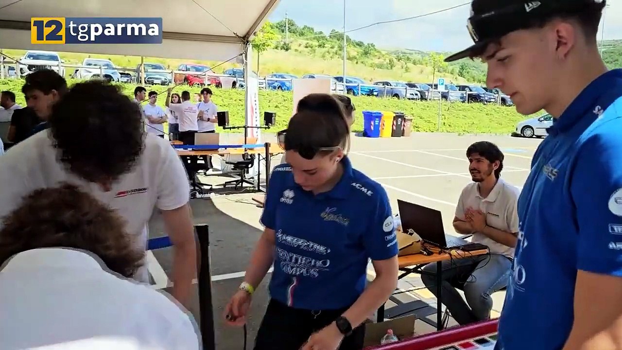 VARANO, ALLA DALLARA L'EVENTO FINALE DEL PROGETTO "F1 IN SCHOOLS ITALY" | VARANO, ALLA DALLARA L'EVENTO FINALE DEL PROGETTO "F1 IN SCHOOLS ITALY"
