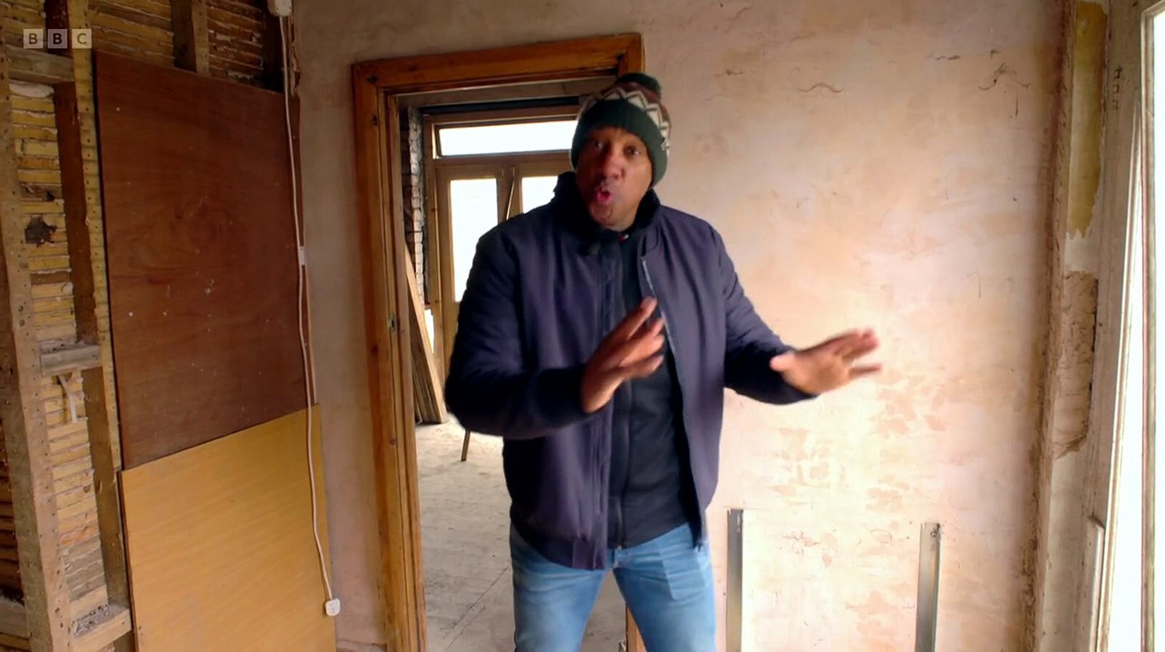 Homes Under the Hammer S29E06 -Double Down for Dion
