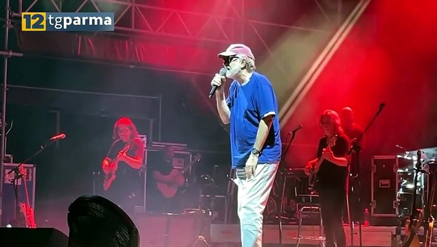 TRIONFO PER FRANCESCO DE GREGORI AL PARCO DUCALE. STASERA MAX ANGIONI | TRIONFO PER FRANCESCO DE GREGORI AL PARCO DUCALE. STASERA MAX ANGIONI