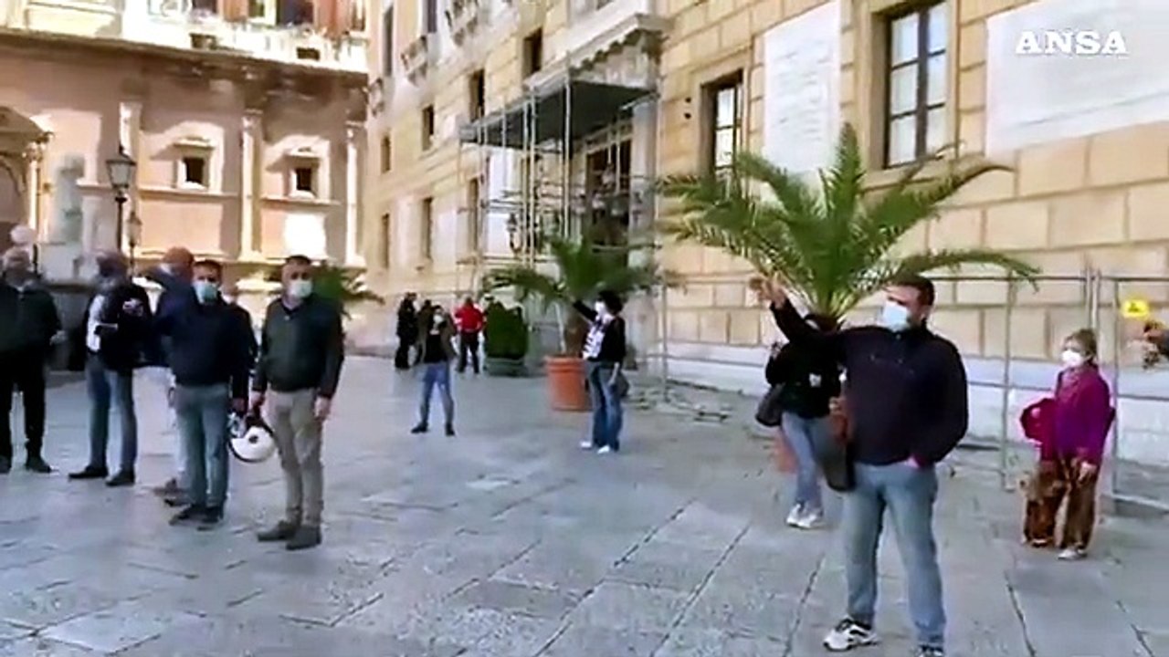 Covid: albergatori Palermo consegnano chiavi al Comune