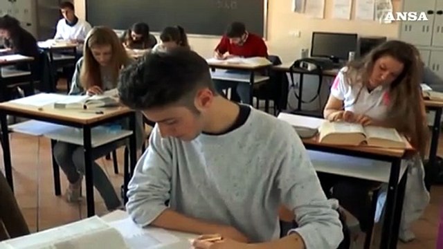 Scuola, Presidi bocciano il rientro il 7 gennaio: Troppe criticita'