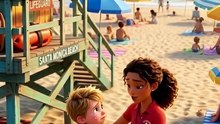 Lifeguard Reunites Scared Boy With His Mother #rescue #emotional #beach