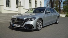 Mercedes-Benz S 450 d 4MATIC Design Preview in High-tech silver metallic