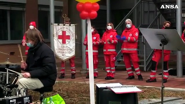 Covid, all'ospedale San Luigi di Orbassano concerto per pazienti e personale medico