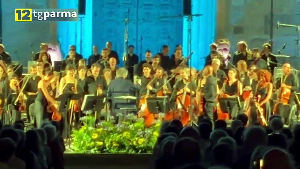 APPLAUSI ED EMOZIONI IN PIAZZA DUOMO PER IL CONCERTO DELLA TOSCANINI | APPLAUSI ED EMOZIONI IN PIAZZA DUOMO PER IL CONCERTO DELLA TOSCANINI