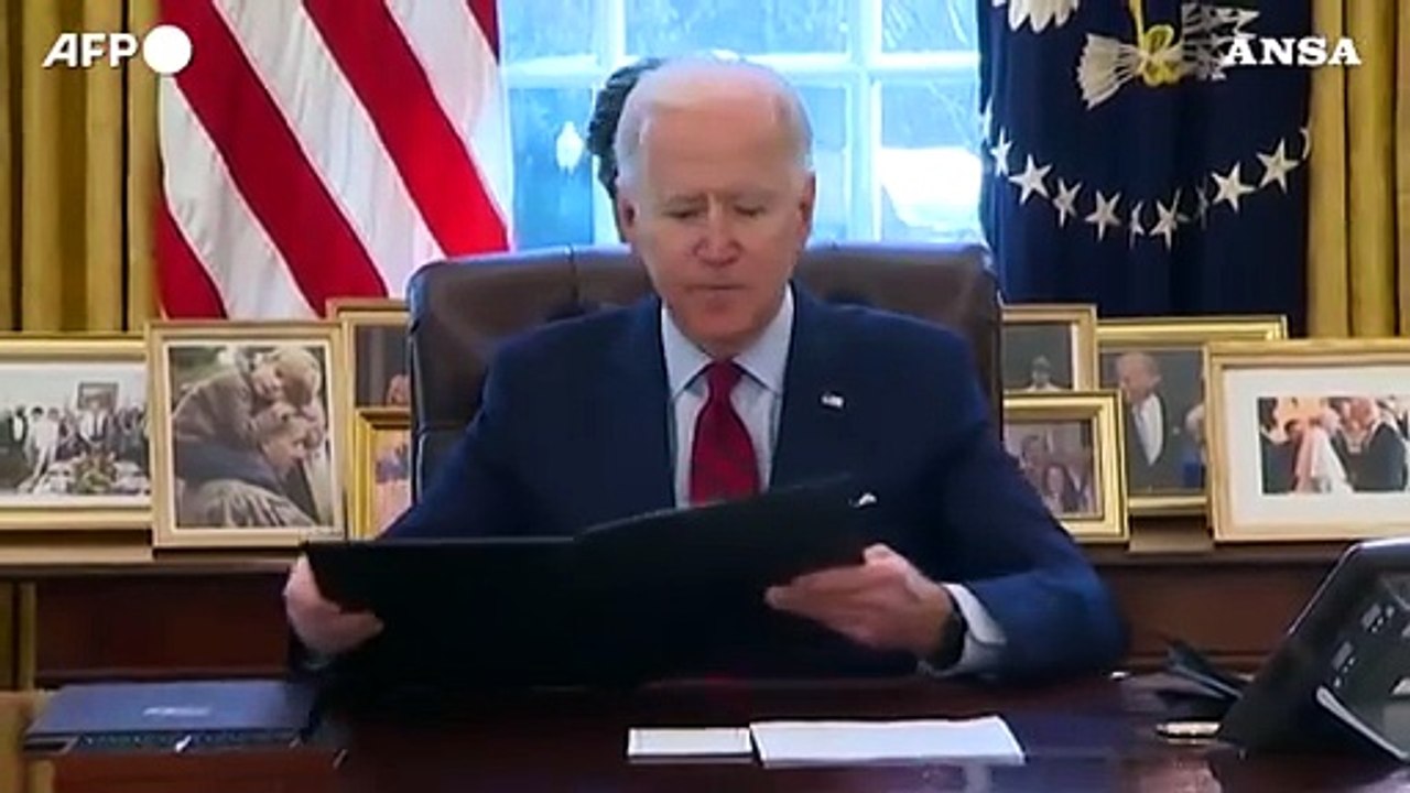 Biden accelera sugli aiuti: "Avanti anche soli"