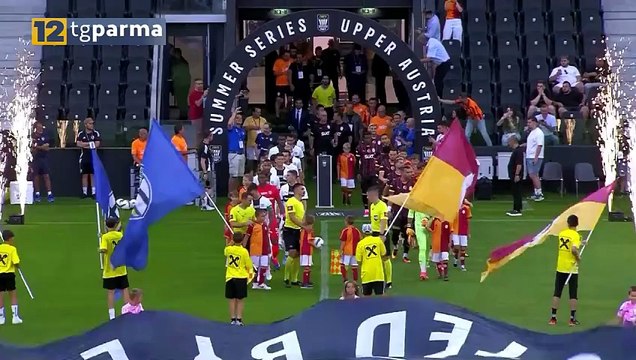 PARMA, CONVINCENTE VITTORIA CONTRO IL GALATASARAY. VAEYENS AI SALUTI | PARMA, CONVINCENTE VITTORIA CONTRO IL GALATASARAY. VAEYENS AI SALUTI