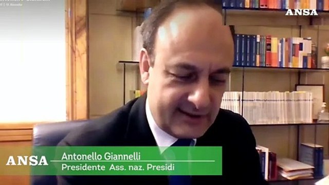 Scuola, Giannelli: Introdurre una prova scritta all'esame di maturita'