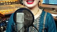 Akhir Zra De Kana | Nazia Iqbal | Pashto Hit Song
