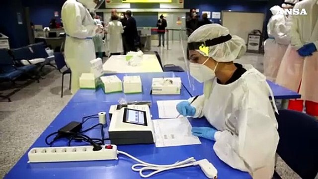 Cagliari-Elmas, al via i tamponi rapidi in aeroporto