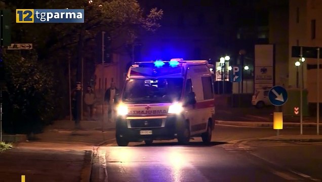 GIALLO IN VIA DEL TAGLIO: DUE RAGAZZI TROVI A TERRA, UNO È GRAVE | GIALLO IN VIA DEL TAGLIO: DUE RAGAZZI TROVI A TERRA, UNO È GRAVE