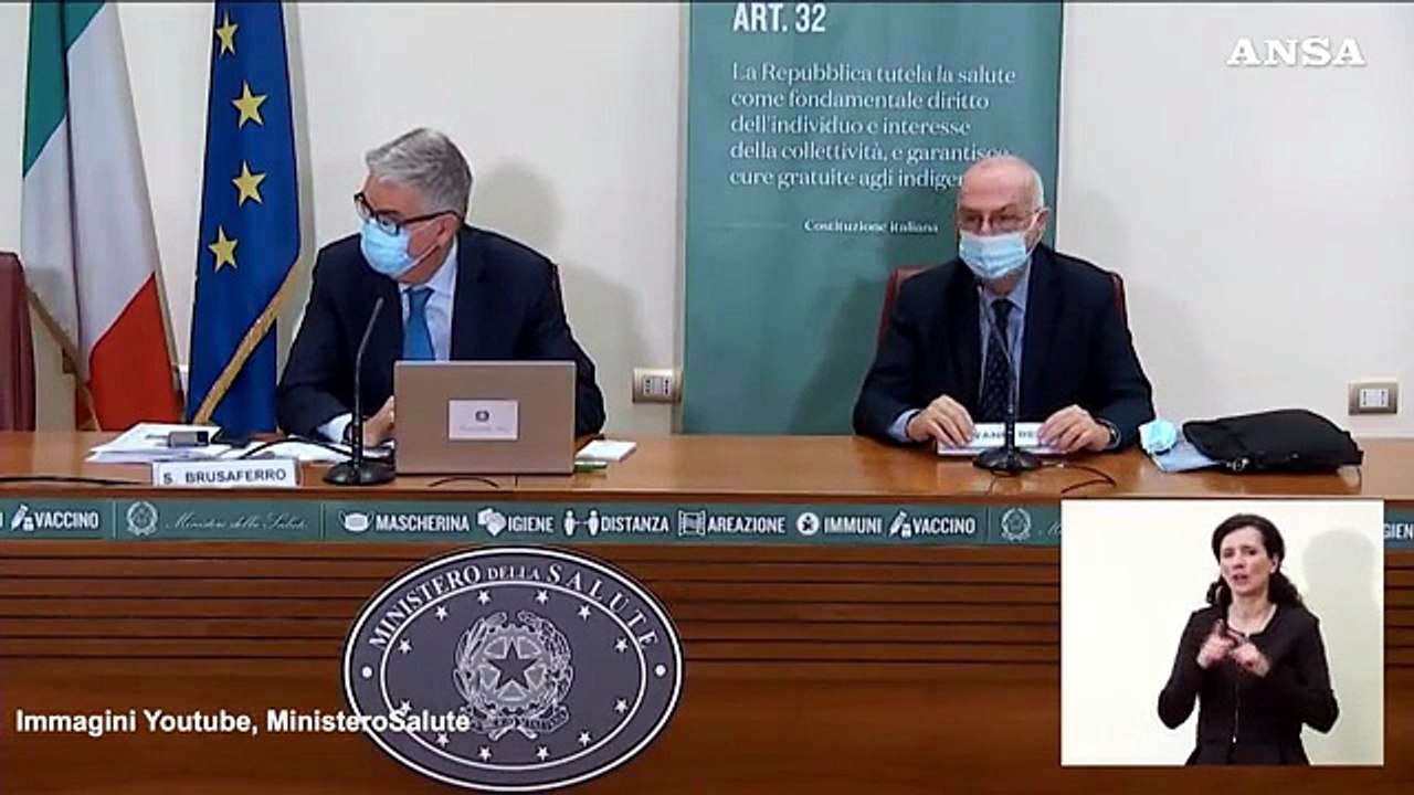 Covid, Rezza: "Mantenendo le misure e aumentando i vaccini si spera in un'estate serena"
