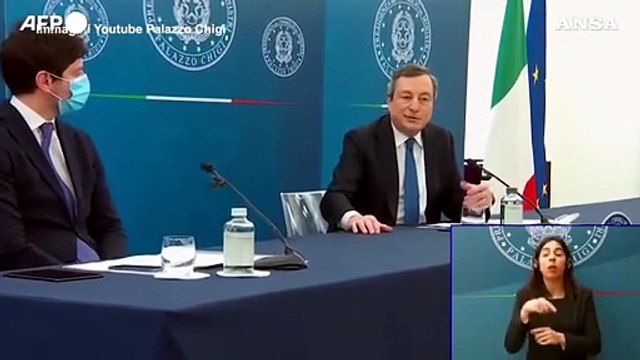 Draghi: Scuole aperte in zona rossa, legge per i vaccini ai sanitari