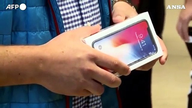Dal computer al futuro green, Apple compie 45 anni