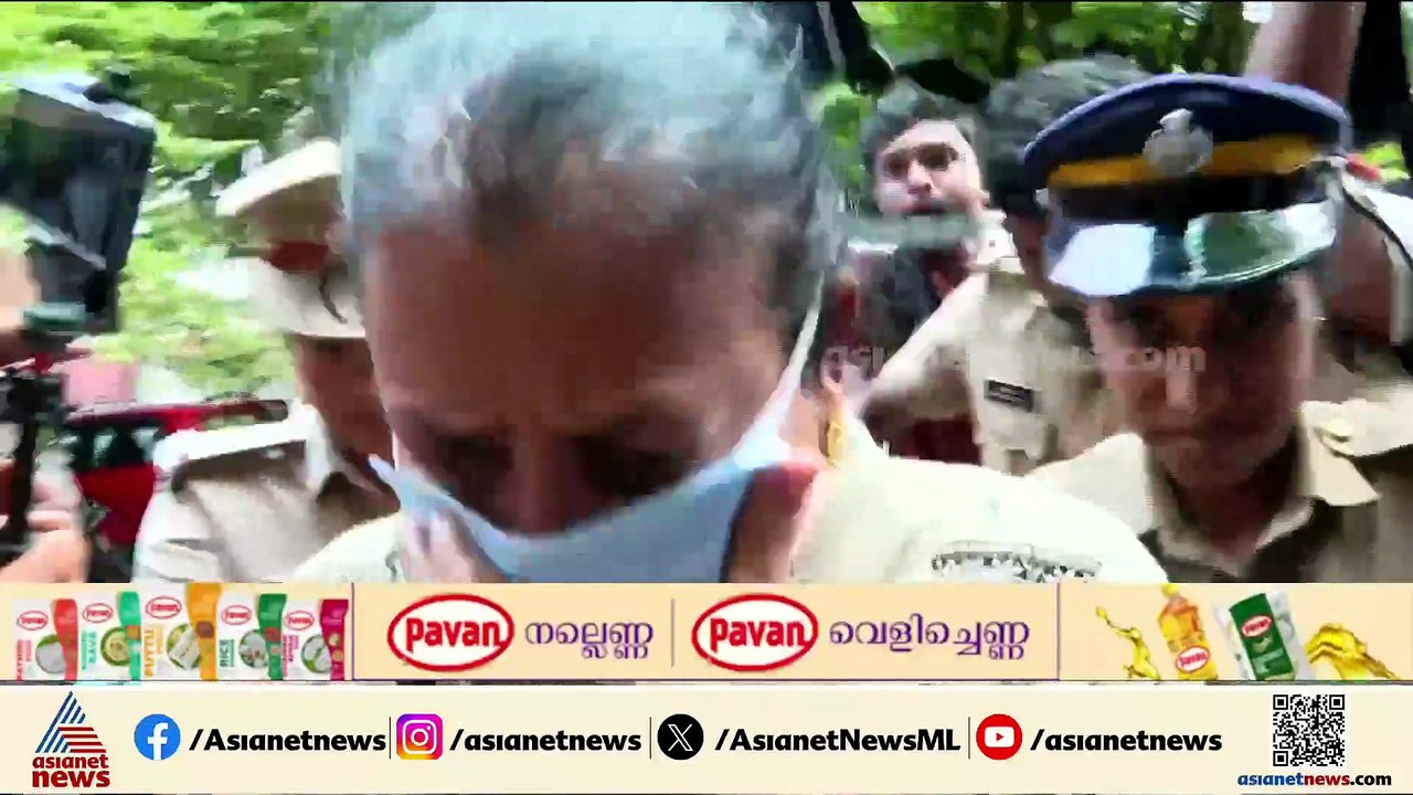 മോഡലിങ്ങിന്റെ മറവിൽ സെക്സ് റാക്കറ്റ്; പ്രതി സിന...