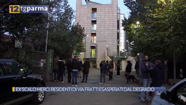 EX SCALO MERCI, RESIDENTI DI VIA FRATTI ESASPERATI DAL DEGRADO | EX SCALO MERCI, RESIDENTI DI VIA FRATTI ESASPERATI DAL DEGRADO