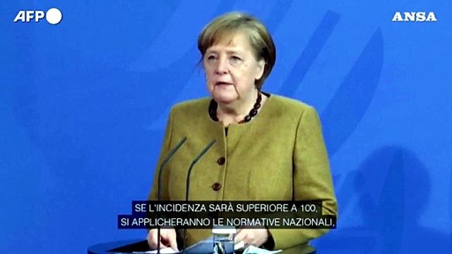 Covid, Merkel: La risposta alla pandemia deve diventare piu' vigorosa