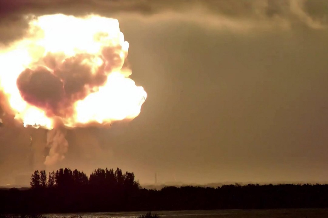 Foguete da Blue Origin explode na Flórida