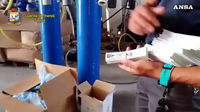 Contrabbando di alcol e traffico di droga, 7 arresti e 15 denunce nel foggiano