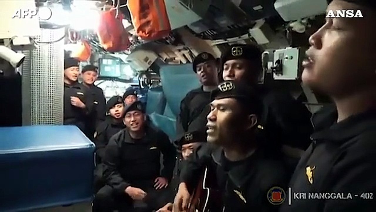 Sottomarino indonesiano, il canto premonitore dell'equipaggio