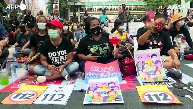 Thailandia, dimostranti pro-democrazia tornano in piazza