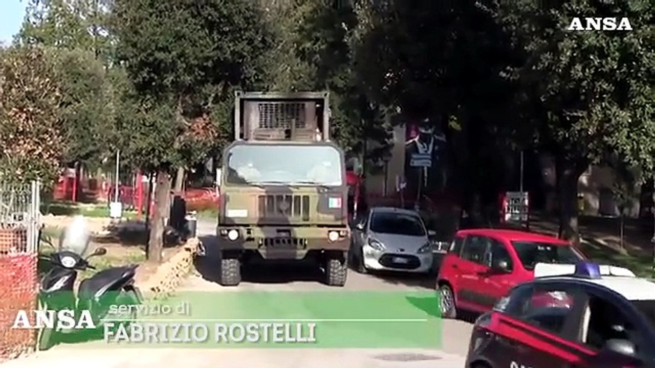 Vaccini, l'Esercito consegna 22mila dosi di AstraZeneca presso la Asl Roma 1