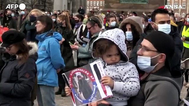 Danimarca, migliaia di manifestanti contro il piano di rimpatrio dei rifugiati siriani