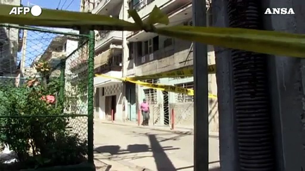 Cuba, all'Avana strade chiuse per l'aumento dei casi di Covid