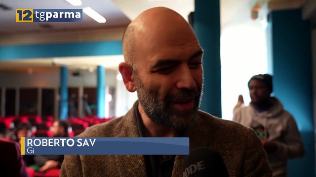 LA SOLITUDINE , LECTIO DI ROBERTO SAVIANO AL MAGGIORE SUL TEMA ANZIANI | LA SOLITUDINE , LECTIO DI ROBERTO SAVIANO AL MAGGIORE SUL TEMA ANZIANI