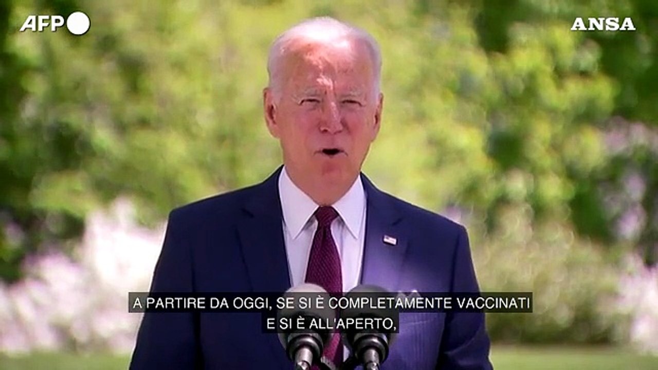 Usa, allentate le norme sulla mascherina: non necessaria se all'aperto e vaccinati