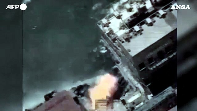 Striscia di Gaza, l'esercito israeliano colpisce due obiettivi di Hamas