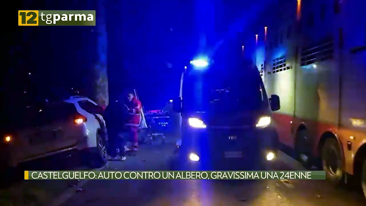 CASTELGUELFO: AUTO CONTRO UN ALBERO, GRAVISSIMA...