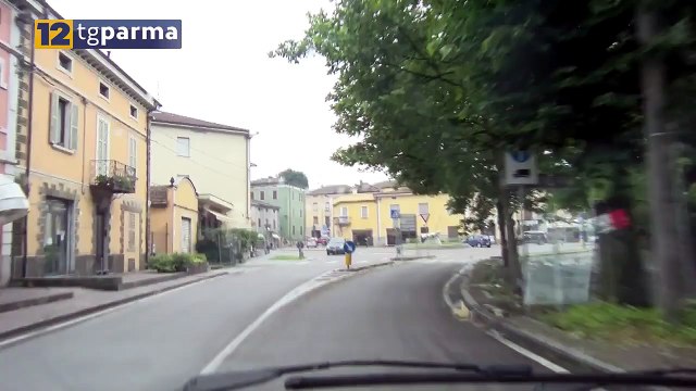RICATTA MINORENNE MINACCIANDO DI DIFFONDERE LE SUE IMAMGINI SUL WEB: 37ENNE DENUNCIATO | RICATTA MINORENNE MINACCIANDO DI DIFFONDERE LE SUE IMAMGINI SUL WEB: 37ENNE DENUNCIATO
