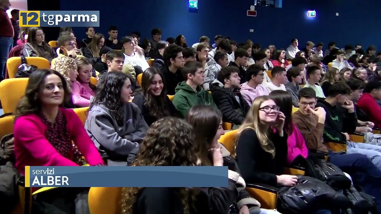 REGIONALI, ULTIMO DIBATTITO CON GLI STUDENTI DEL LICEO ULIVI | REGIONALI, ULTIMO DIBATTITO CON GLI STUDENTI DEL LICEO ULIVI