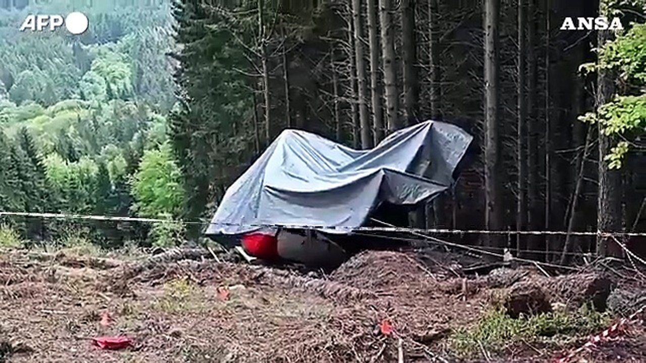 Tragedia Mottarone: per il cavo spezzato focus sull'uso dei "forchettoni"