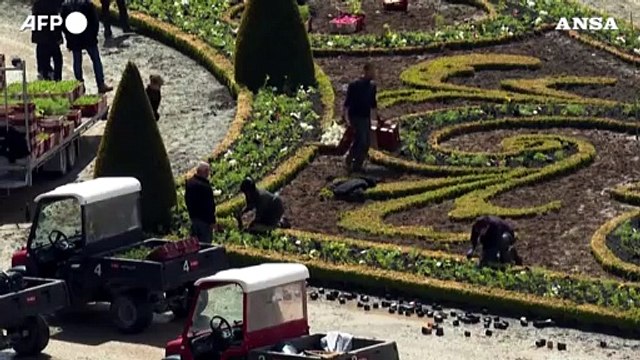 Reggia di Versailles, gli ultimi preparativi prima della grande riapertura